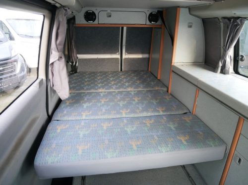 Volkswagen T4 Kastenwagen, California Einbau, Wenige Km Foto: 13