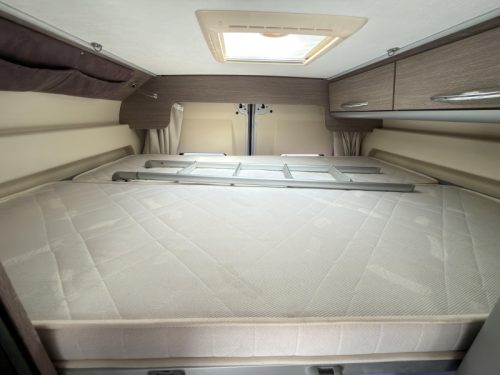 Chausson Twist 594 V 4-person photo: 18
