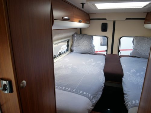 Adria Twin 640 SL, L&auml;ngsbetten, Maxi Chassis, Construct Schloss Foto: 16