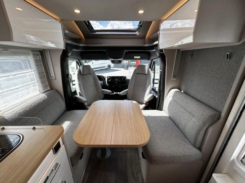 Hymer Tramp 695 S Mercedes/Queensbed/Hubbett Foto: 8