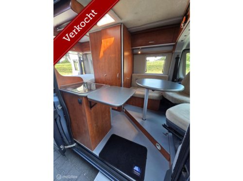 La Strada AVANTI M 5.40 Van conversion ☆Solar panel, 120HP☆ photo: 8