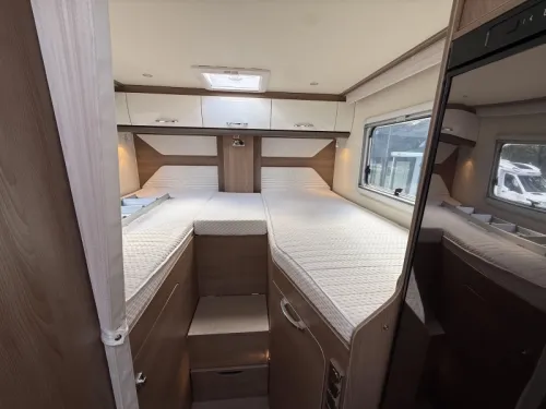 B&uuml;rstner Lyseo Harmony Line 690 G Enkele Bedden Hefbed 2024  foto: 17