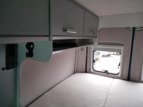 Weinsberg CaraTour, 5.40 Meter Buscamper, Pop-top roof, 4-Person!!! photo: 15
