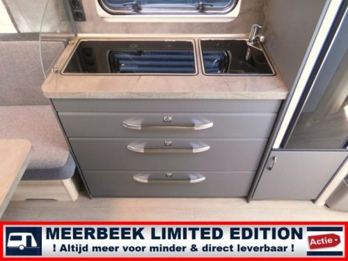 Hobby De Luxe 540 UL 4709,=DISCOUNT MOVER+LEGS photo: 12