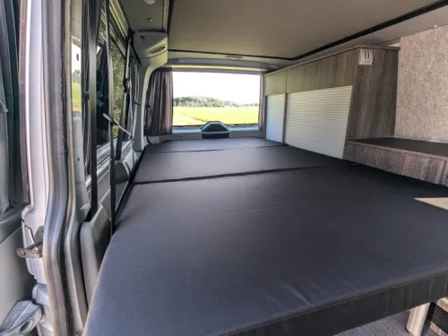 Volkswagen Transporter T5 Automatik 140 PS Foto: 20