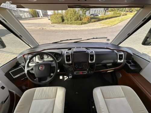 Carthago Chic C-Line I 4.9 SUPERIOR-AUT-LEVEL-AIRCO Foto: 3