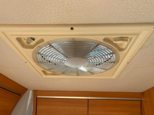 Chausson Allegro 93 Airco,Topindeling,Festbett  Foto: 21