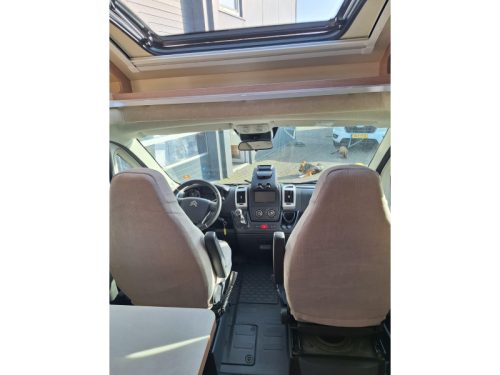Itineo PF 600 5.99m and yet very spacious!! photo: 9