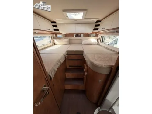 Carthago Chic C-Line I 4.9 LE NO POP-UP BED! photo: 14