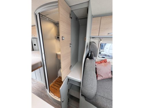Hymer Free 600 - 4 person - photo: 11