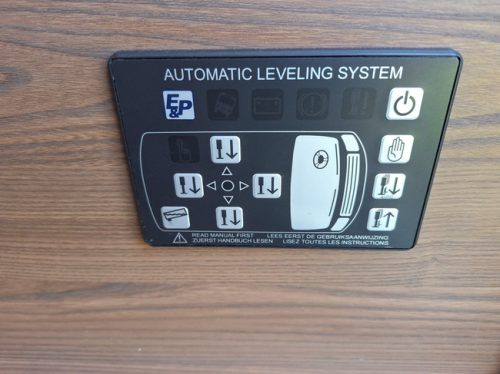 Hymer BML-I 780 PAS DE LIT PAVILLON+SUSPENSION PNEUMATIQUE! photo : 9
