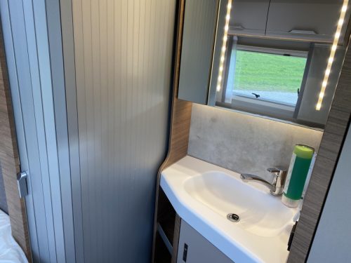 Knaus Van I 550 MF AS NEW !! photo: 7