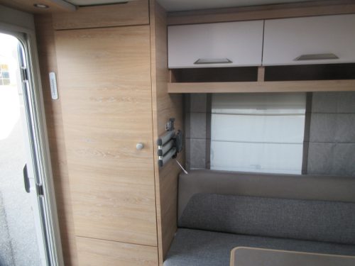 Knaus Sudwind 420 QD MIT RANGIERHILFE UND UNICO Foto: 14