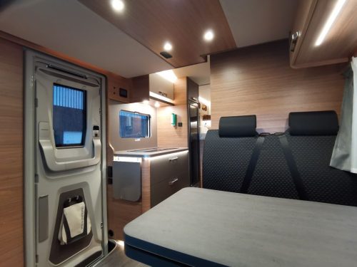 Weinsberg Carasuite 650 MEG Foto: 12