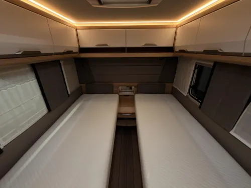 Knaus Sudwind Black Selection 540 UE GFK+Vloerverwarming+HRC  foto: 12