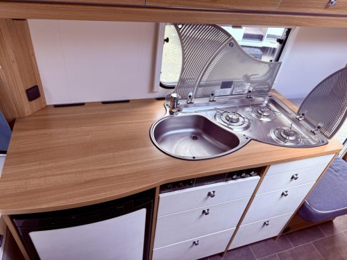Dethleffs Camper 530 FSK mover/ awning/ATC photo: 16