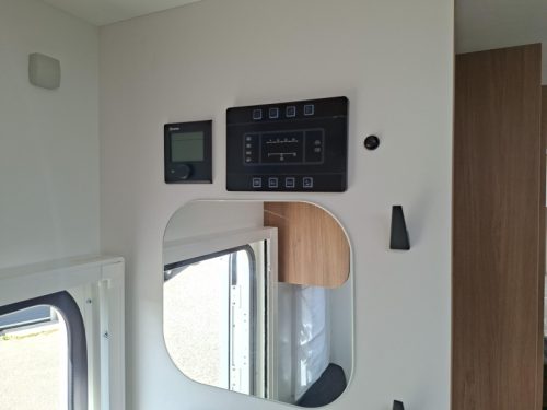Chausson 777 Titanium Ultimate Einzelbetten XL Garage Foto: 19