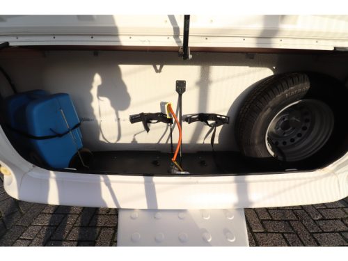 Hobby Excellent 495 UL Rangierhilfe / Thule Markise Foto: 6