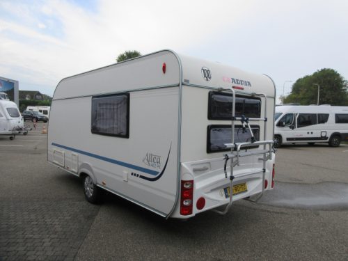 Adria Altea 462 PK LICHTGEWICHT EN VOORTENT  foto: 18