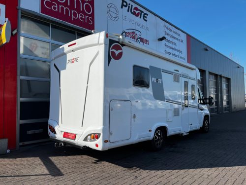 Pilote P 726 FC Camper, Queensbed Foto: 2