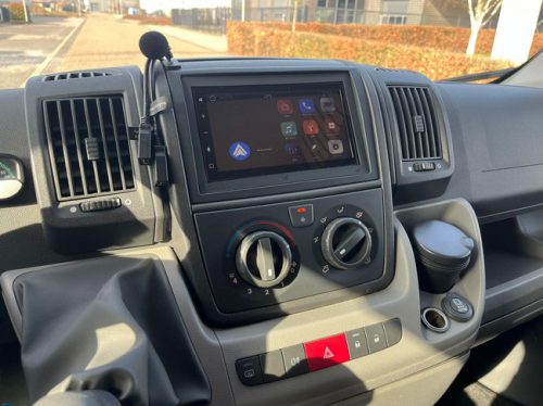 Chausson Flash 08 | Fiat Ducato 130 MultiJet | Awning | Camera | Bike rack | Air conditioning (engine compartment) | Carplay | TV | Pilot seats photo: 16