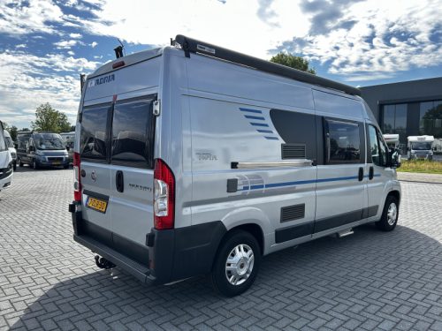 Adria Twin 600 Transverse bed/2010/Air conditioning/6-m photo: 3