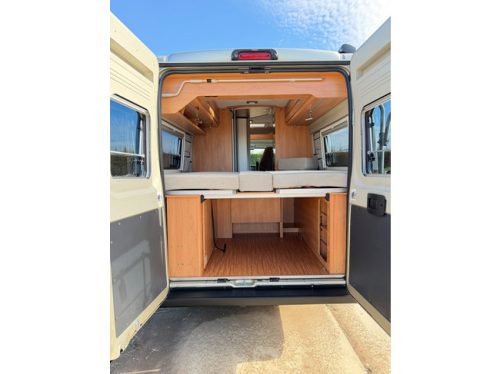 P&ouml;ssl 640 Roadcruiser Automaat / ALL SEASONS / MAXI / TV+SCHOTEL / FIETSENDRAGER foto: 3