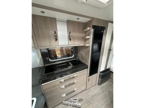 Hobby Prestige 540 UL EINZELBETT MOVER MARKISE Foto: 3