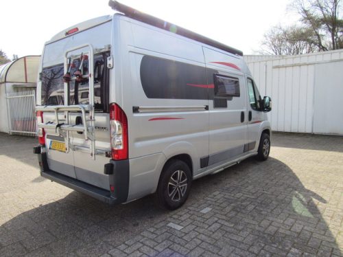 Challenger VANY 02 S Prestige Van conversion Fixed bed Year of manufacture12-2012 photo: 5