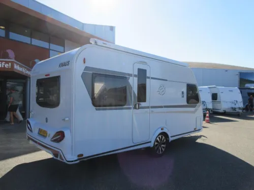 Knaus Sudwind 60 Years 450 FU VERY NEAT, FIXED AWNING photo: 22