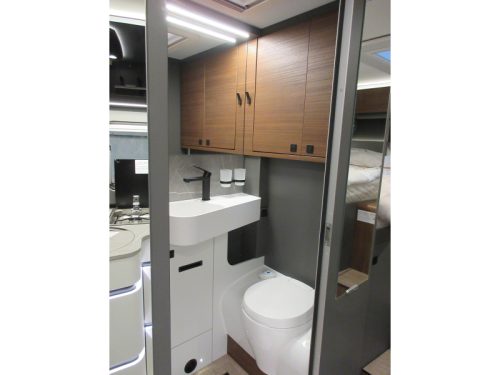 Hymer B-MC T 600 SLC Doppelboden Foto: 8