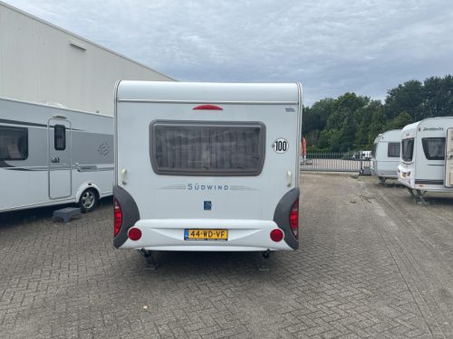 Knaus Sudwind 450 FU photo: 3