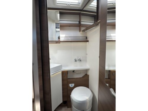 Rapido M 96 ALKO, Roof air conditioning, 170 HP photo: 9