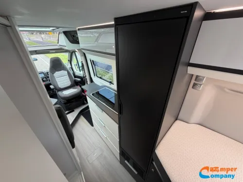 Adria Twin Supreme 640 SLB Lengte bedden | Automaat  foto: 12