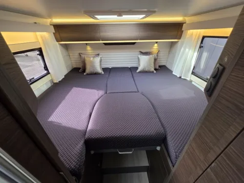 Adria Coral Supreme 670 DL  photo: 17
