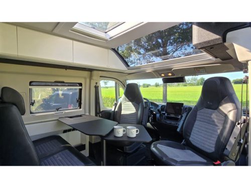 Adria Twin 640 SGX Supreme photo: 1