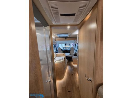 Hymer BMC-I 680 *170hp Automatic* Leveling System* Fully loaded options photo: 22