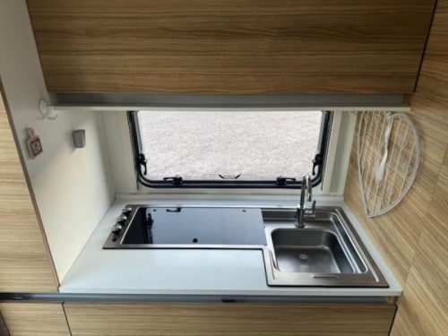 Adria Altea 542 PH Klimaanlage Rangierhilfe Rolltorvordach  Foto: 23