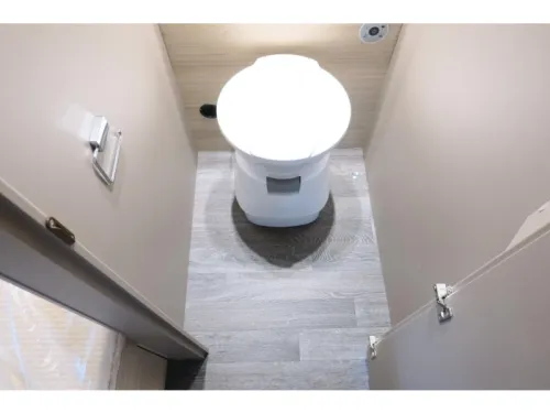 Weinsberg CaraLife 470 QDK Rangierhilfe+Klimaanlage+Vorzelt  Foto: 11