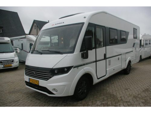 Adria Sonic Axess 700 SC Queensbed, Hubdach, Garage Foto: 2