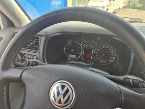 Volkswagen Westfalia T4 Two tone 2.5TDI Westfalia photo: 12
