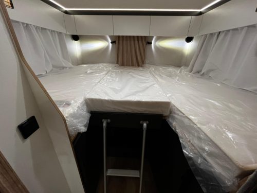 Pilote G 740 FGJ Motorhome, Face to Face 2027 photo: 12