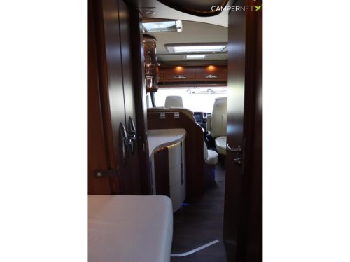 Carthago CHIC E-LINE I 51 YACHTING 180PS Automatik | Ohne Hubdach | Alde Heizung | L&auml;ngsbetten | Solarpaneele | Wechselrichter | Doppel-Bo Foto: 22