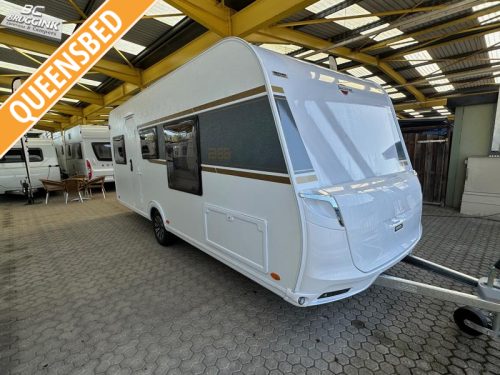 B&uuml;rstner B66 485 TS -QUEENS BED- 1600 KG photo: 0