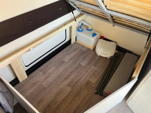 Caravelair Antares 476 Family Litera | Portabicicletas | Avance | TV | Cama francesa | Asiento de tren | Mosquitera foto: 10
