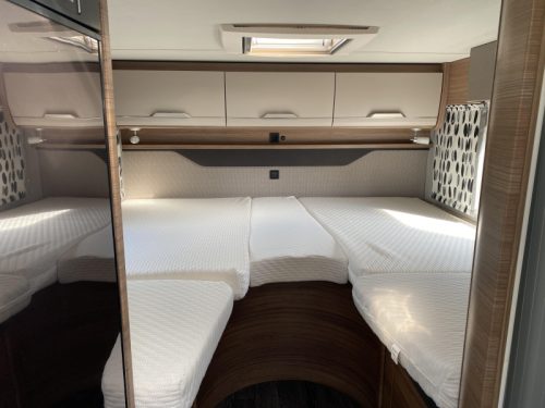 Knaus Vansation Van TI Single Beds photo: 7
