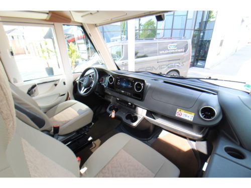 Carthago C-Tourer I Single beds + Pull-down bed photo: 27