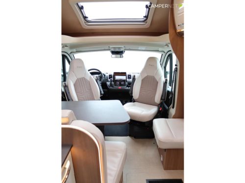 B&uuml;rstner Lyseo Harmony Line 140cv Autom&aacute;tico | &iexcl;Suelo plano! | Camas individuales | Horno | Suspensi&oacute;n neum&aacute;tica | Toldo | Garaje grande | Panel solar | Co foto: 8