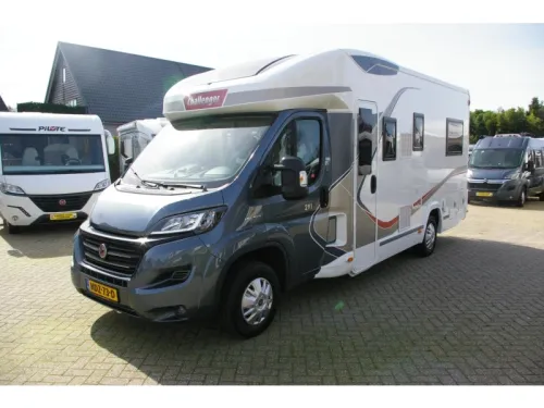 Challenger Mageo 291 Cruise Edition Top layout, 2x Drop-down bed. photo: 2