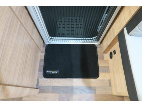 Weinsberg CaraOne Edition HOT 480 EU MOVER+CASSETTEL.+VLOERVER  foto: 15